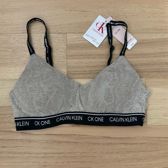 Calvin Klein bundle of Two New animal print bralettes size M - Picture 10 of 13